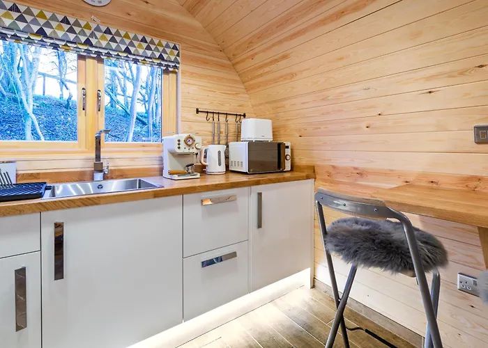Cliff Stud Retreat - Luxury Lodges And Cosy Cottages