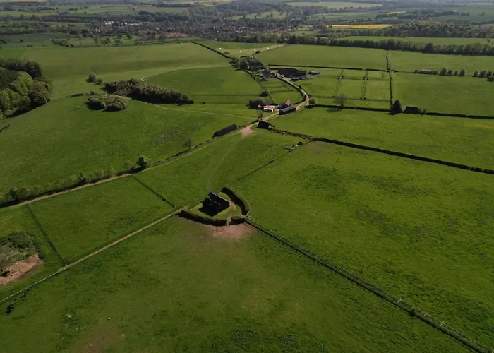 Cliff Stud Retreat - Luxury Lodges And Cosy Cottages