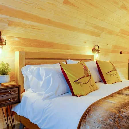 Cliff Stud Retreat - Luxury Lodges And Cosy Cottages Helmsley Exterior photo