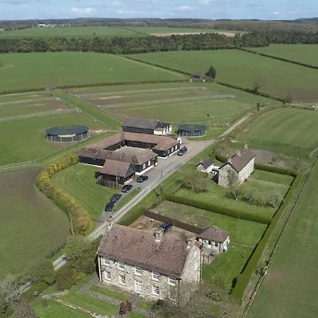 Cliff Stud Retreat - Luxury Lodges And Cosy Cottages Helmsley Exterior photo